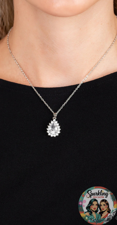 Gleaming White Collar Necklace